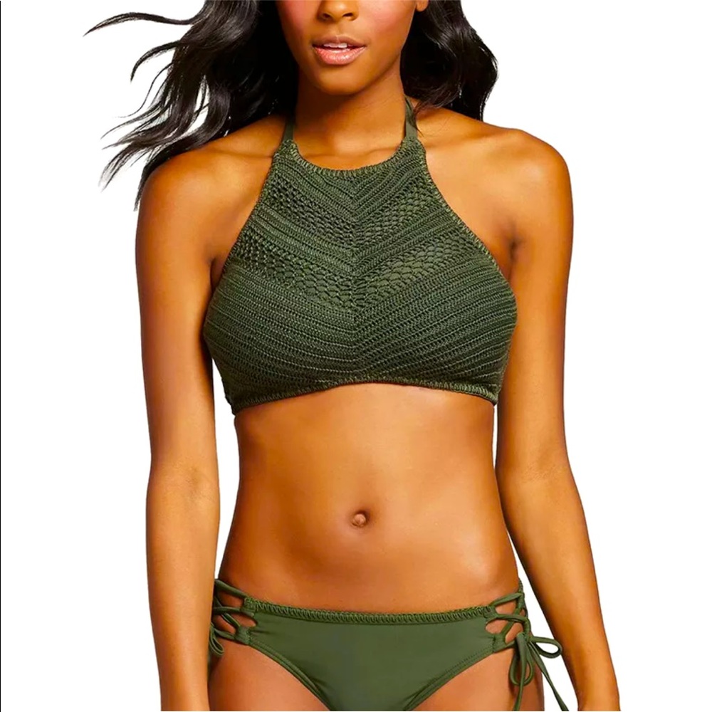 NWT Crochet halter bikini